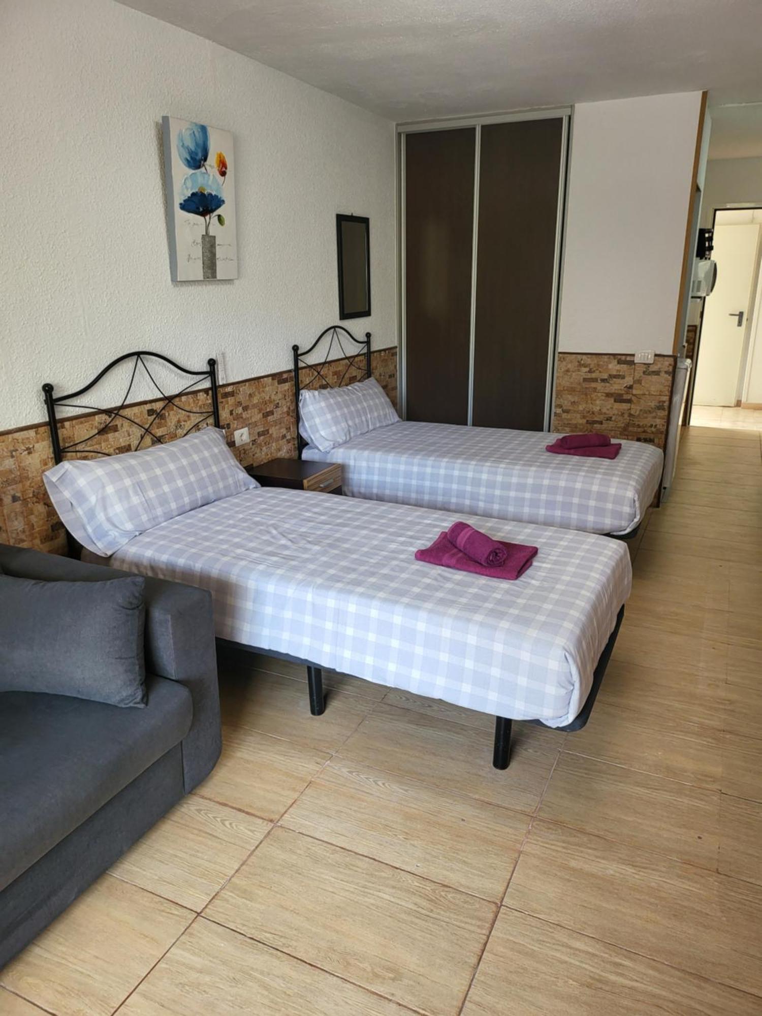Tropic Apartments En Castle Harbour Los Cristianos  Exterior foto